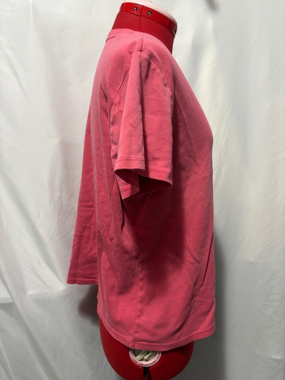 Cherokee Short Sleeve Tee in Pink LL199 - Picture 2 of 5